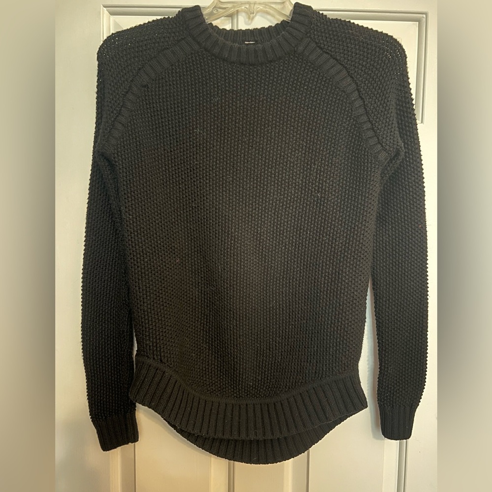 Lululemon Black Knit Crewneck Sweater
